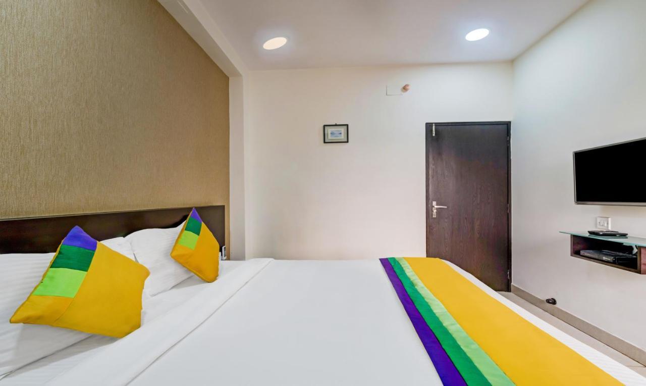 Itsy Hotels Neeranand Plaza Kolkata Exterior photo